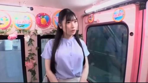 素人企画！マジックミラーで潮吹き我慢リポート！