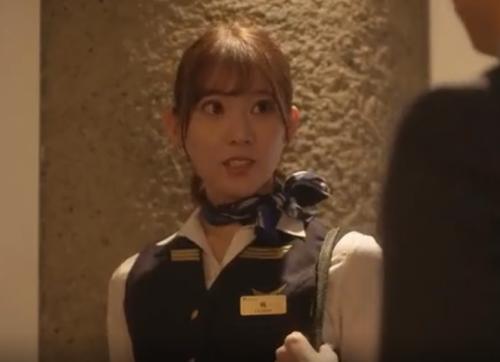 仕事の疲れを癒すはずのホテルの部屋が勝手にキャンセル！仕方なく上司と同じ部屋に入るも無事ではすまずｗ