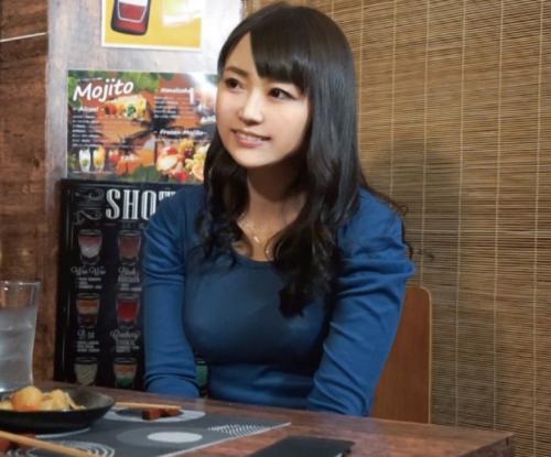 居酒屋で見つけた美人お姉さんが人妻と知ったら余計に燃えてきてお持ち帰りｗ