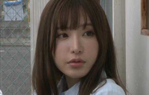 突然のゲリラ豪雨と共に現れた部活顧問の女教師がずぶ濡れ姿で生徒を狂わすｗ