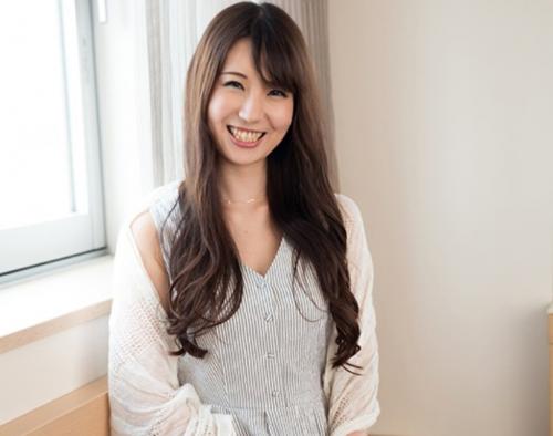 街中で見かけた清楚で妖艶美人な雰囲気がある人妻に電マをあてて鬼イカセｗ