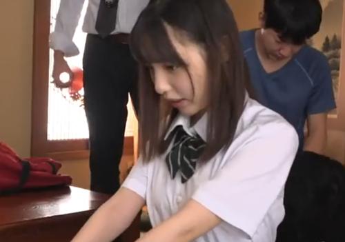 地獄の合宿で絶頂地獄に追い込まれた女子マネジャーｗ