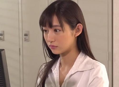 黒人部長の優しさと巨根を知ってしまった妻の末路ｗ