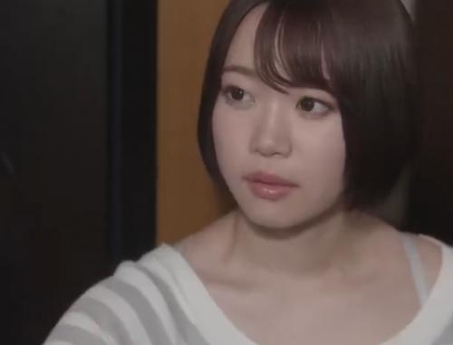 新妻が描いていた結婚生活とかけ離れた現実に隣人のチ〇コにすがる！