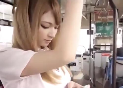 無秩序な状況で汚されたいと願うハーフＪＫ！