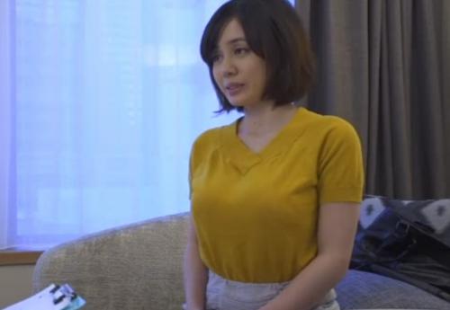 綺麗で巨乳な欲求不満奥様限定！謝礼アンケートでエスカレートｗ