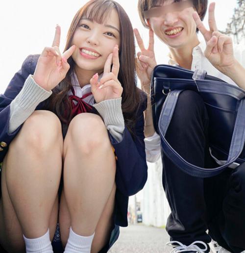 仲良く帰宅していた制服カップルをナンパしてお小遣いをかけたMM号でのチンポ当てゲーム！ｗ