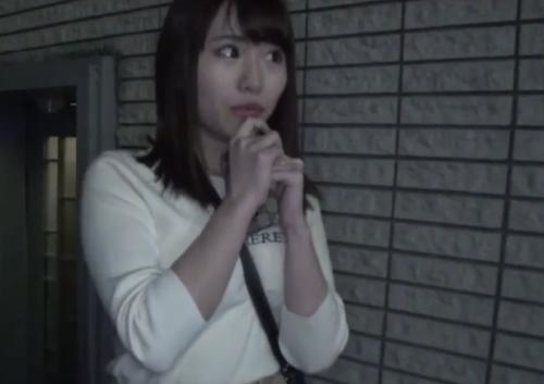 喘ぎ声ハンターｗホテルの音漏れを探す美女がやっぱり変態だった！