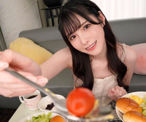 可愛すぎるお姉さんとのリアル同棲したらご飯中だってチンポはフル勃起！
