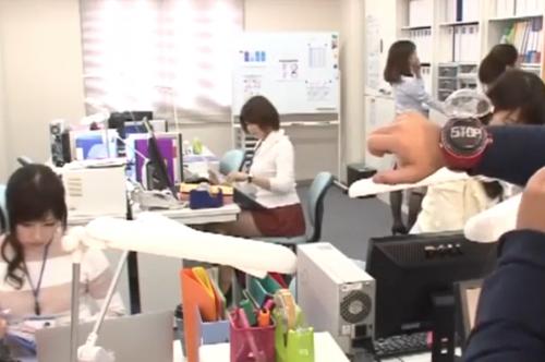 女子多めのオフィスも思い通りになれば男性社員の天国ｗ時間を止めて片っ端から女子社員を堪能！