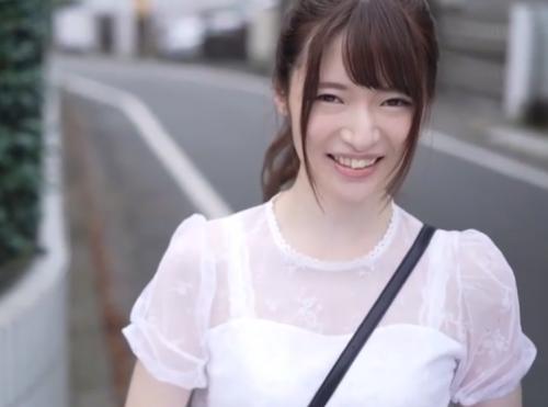 整った顔の美白美人の女子大生が実は性欲旺盛好き者だったｗ