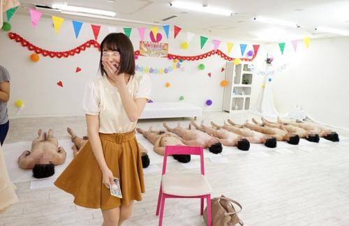 【管理人オススメ！】一般素人の美人お姉さんが騎乗位だけで男10人のチンポに跨り中出しヌキｗｗ