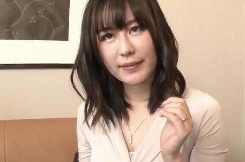 旦那のザー汁も飲んだ事ないのに不倫S○X豪快に汁飲みしちゃう人妻w