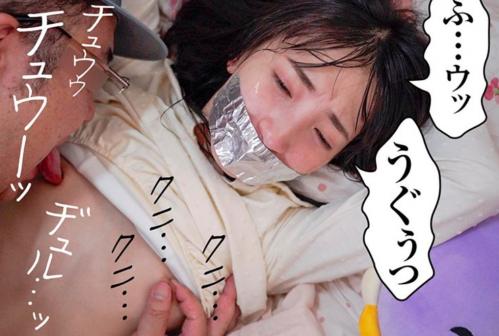 大人気同人漫画を美人女優が完全再現してみたら勃起が止まらないエッチな作品完成！