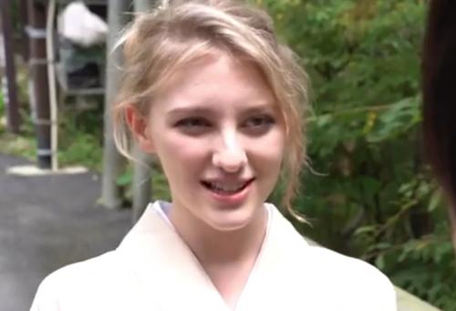 老舗旅館の起死回生ｗ新米女将の性接待！