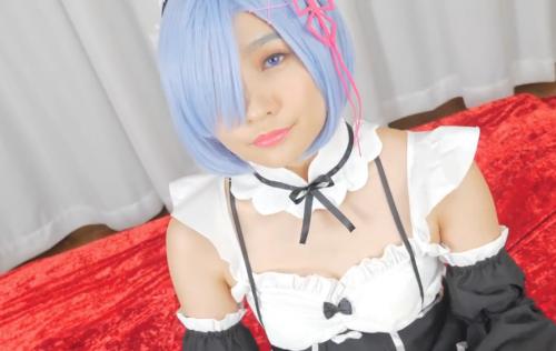 大好きなバックで突かれて喜ぶコスプレ娘ｗ