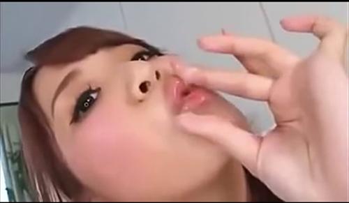 可愛らしいナースと医療室内の愛の物語、そんな看護師を求めて病院に行く。