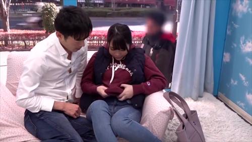 チェリーコップくんとの背徳的な性行為の末、ツンスル天の生射精を受けた若妻が悶絶する!