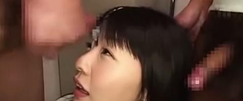 夢の女性をヒットさせるシリーズで、顔が汚れた液を使用し、ていねいに掃除する口論。