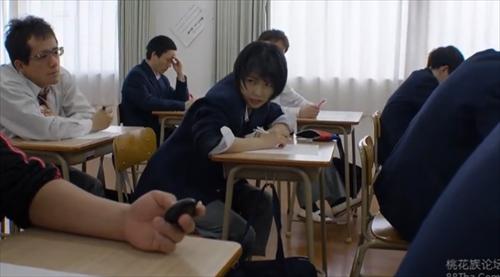 イケメン女装がバレて終了、戸田男校で潜伏している。