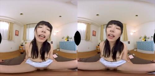 愛を確かめながらフェラチオをし、硬くなった男性器にまたがる！！