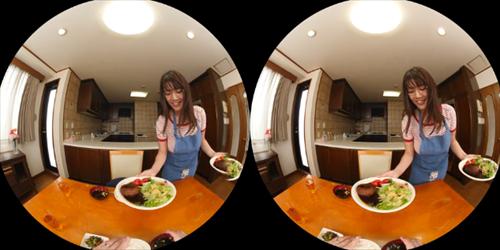 欲望に満ちた怪物が、巨大なおっぱいを大きく揺らす！