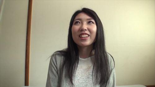 浮気願望を持つ主婦、出会い系で初体験。