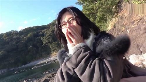 初めての温泉旅行で、大人の女が情欲に負け、不倫に陥る