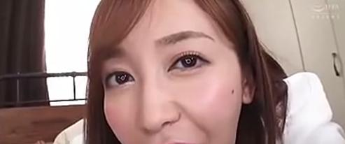 ハードな男性の性器を求める。
