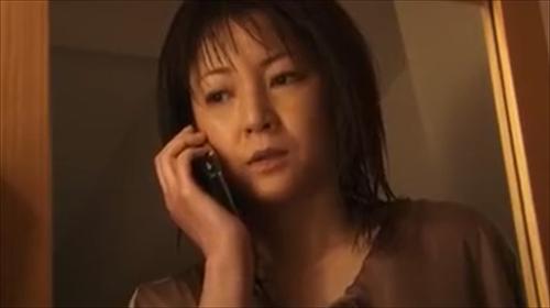 弱点を握られて卑俗なサービスを強制された魅力的な容姿のお姉さん