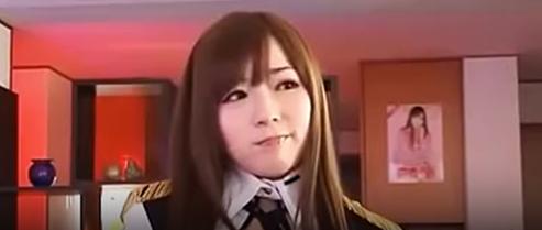 可憐なアイドルはサポーターの快を楽しませる。