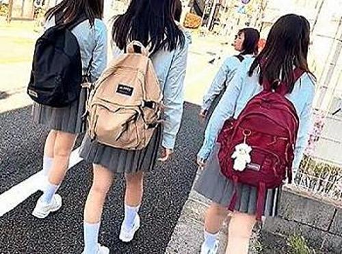 『うぅ、こんなの酷いよぉ…』【JK】生理的に嫌いな上司に容赦なく巨根マラをパコパコされた娘！《昏睡レ○プ》
