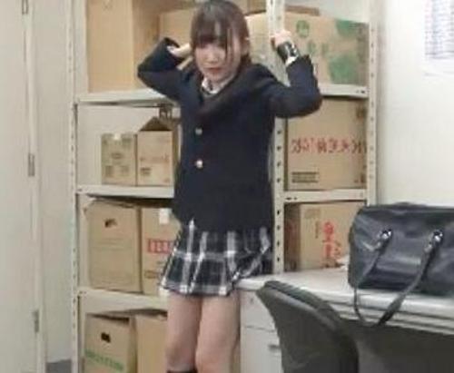 『あぐぅあああ、ダメ…出ちゃうよぉ…』【JK】ゴミ店長に無理やりチンポを生ハメされた娘！《レイプ》