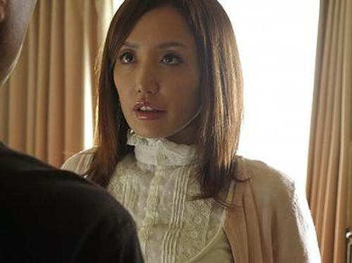 『まさか、私のようなおばさんが…』【人妻】最低隣人にペニスでパコパコされて大量精子どぴゅされた熟女！《レ●プ》