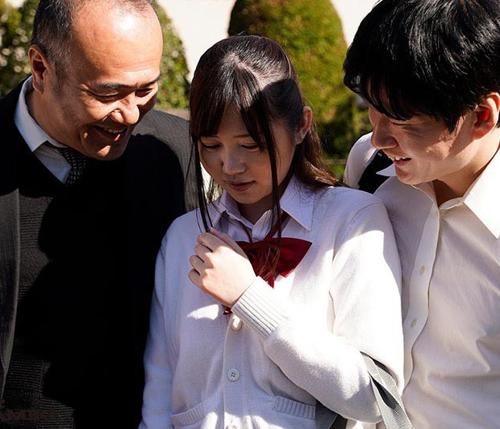 『ひぃ…誰か助けて…』【JK】生理的に嫌いな男に抵抗したのに巨根ペニスを貫かれた少女！《レイプ》
