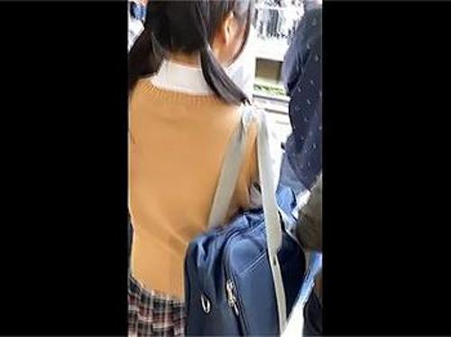 『いやぁぁぁ！お願い、おちんちん挿れないでぇ…』【JK】最低レイプ魔に強引にマンコに挿れられた女子！《レｘプ》