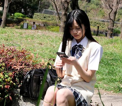 『お願い、もうオチンチン抜いてください…！』【JK】キチガイ犯罪者に力づくで小さな割れ目にねじ込まれた少女！《レイプ》