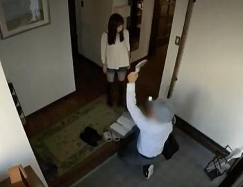 『お願い、もうオチンチン抜いてください…！』【JS】生理的に嫌いな強姦魔に勝手に巨根を挿し込まれた女の子！《レイプ》