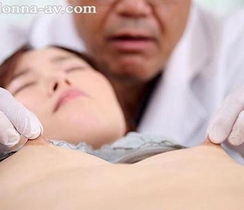 『うぅ、こんなおばさん襲わないで…！』【人妻】ゴミカス犯罪者に容赦なく巨根ペニスを挿し込まれた熟女！《昏睡強姦》