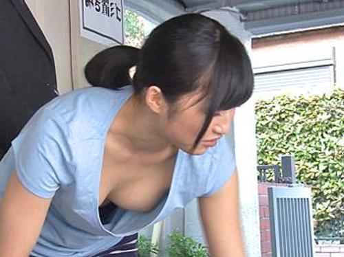 『あうぅ…もう無理、声出ちゃうよぉ…』【人妻】ゴミクソ野郎に力づくで巨根をパコパコされた奥さん！《強姦》
