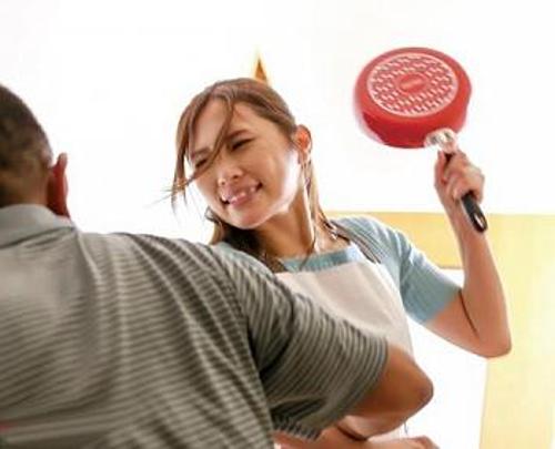 『うぅ…こんなオバサン犯さないでよぉ…』【人妻】ゴミ強姦魔にチンチンで鬼ピスされて屈辱の痙攣イキするおばさん！《レ●プ》
