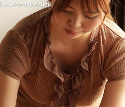 『あうぅ、こんなおばさん犯さないでよぉ…』【人妻】大嫌いな義父に力づくでオマンコに挿し込まれた熟女！《レイプ》