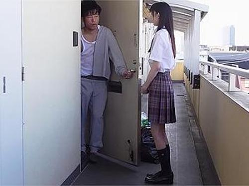 『女子●生のオマンコは最高だぁ〜』【JK】キチガイ隣人にペニスで膣奥ガン突きされてイキまくりな女の子！《レｘプ》