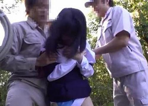 『やめてよぉ、こんなの酷いよ…』【美女】キチガイレイプ犯にデカチンで奥まで貫かれて悔しいのにイキまくりな美女！《レイプ》
