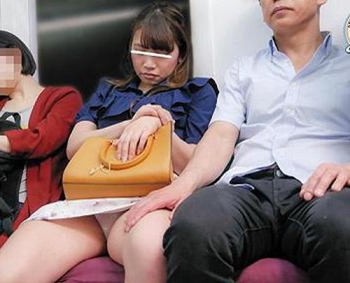 『あうぅ、ダメ…中に出さないでください…！』【美女】カス男にペニスで鬼ピスされて屈辱の痙攣イキする美女！《強姦》