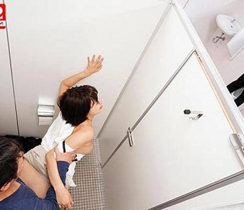 『いやぁ…もう許して、ちんちん抜いてください…』【人妻】鬼畜犯罪者に肉棒でパコパコされてガクブル絶頂する奥様！《強姦》