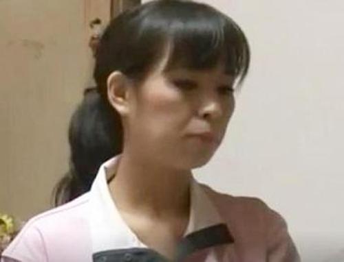 『あぐぁ…ダメ、こんなおばさんレイプしないでぇ！』【人妻】鬼畜野郎に抵抗虚しくチンコを突っ込まれたオバサン！《レ○プ》