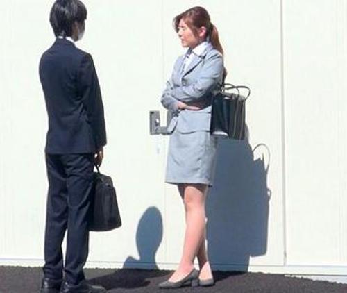 『はうぅ、ダメ、イッちゃうぅ…！』【人妻】キモ野郎にデカチンで凌辱されて悔しいのに痙攣イキする奥さん！《レ○プ》
