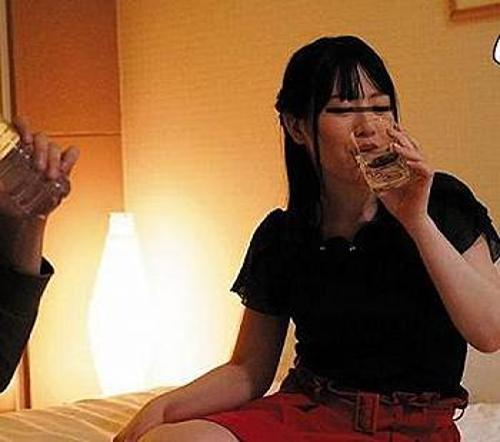 『嫌だぁ、もう許してよ…』【JD】鬼畜犯罪者に拒絶したのに巨根をパコパコされた女の子！《レイプ》