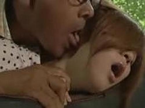 『ダメぇ…こんなオバサンに何するのよぉ…』【人妻】ゴミクソ義父に勝手に肉棒をハメハメされたオバサン！《レイプ》